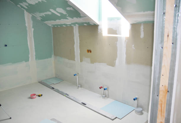 Best Eco-Friendly and Low-VOC Painting  in Oroville East, CA